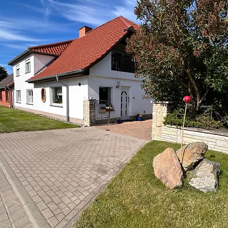 Apartment Strandlaeufers Ruhe Trinwillershagen